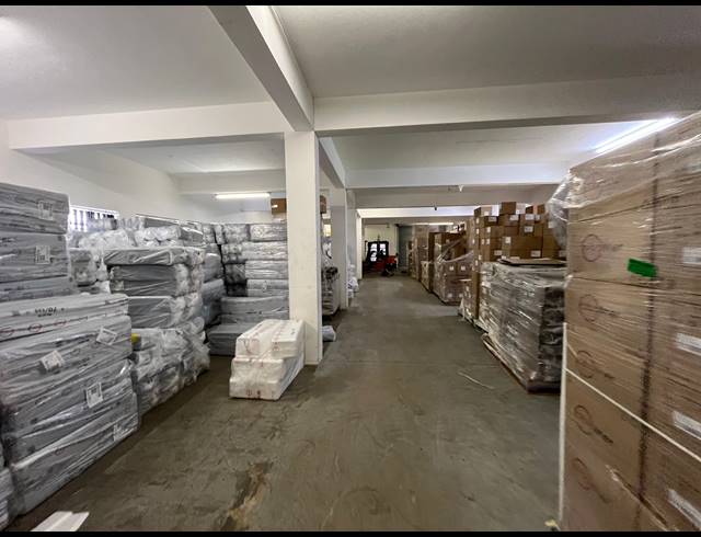 1,035M² WAREHOUSE TO LET IN ELSIES RIVER INDUSTRIAL
